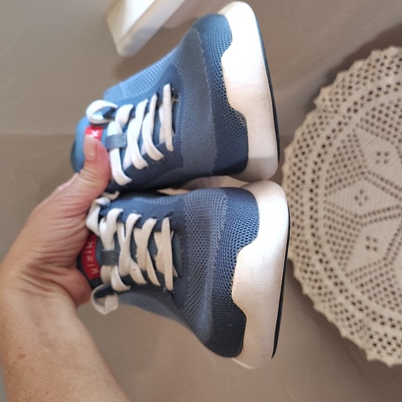 Kizik Athens running shoes Size 8 Women's 6.5 Mens Deep Sea Blue Slip On Tie - Picture 9 of 12